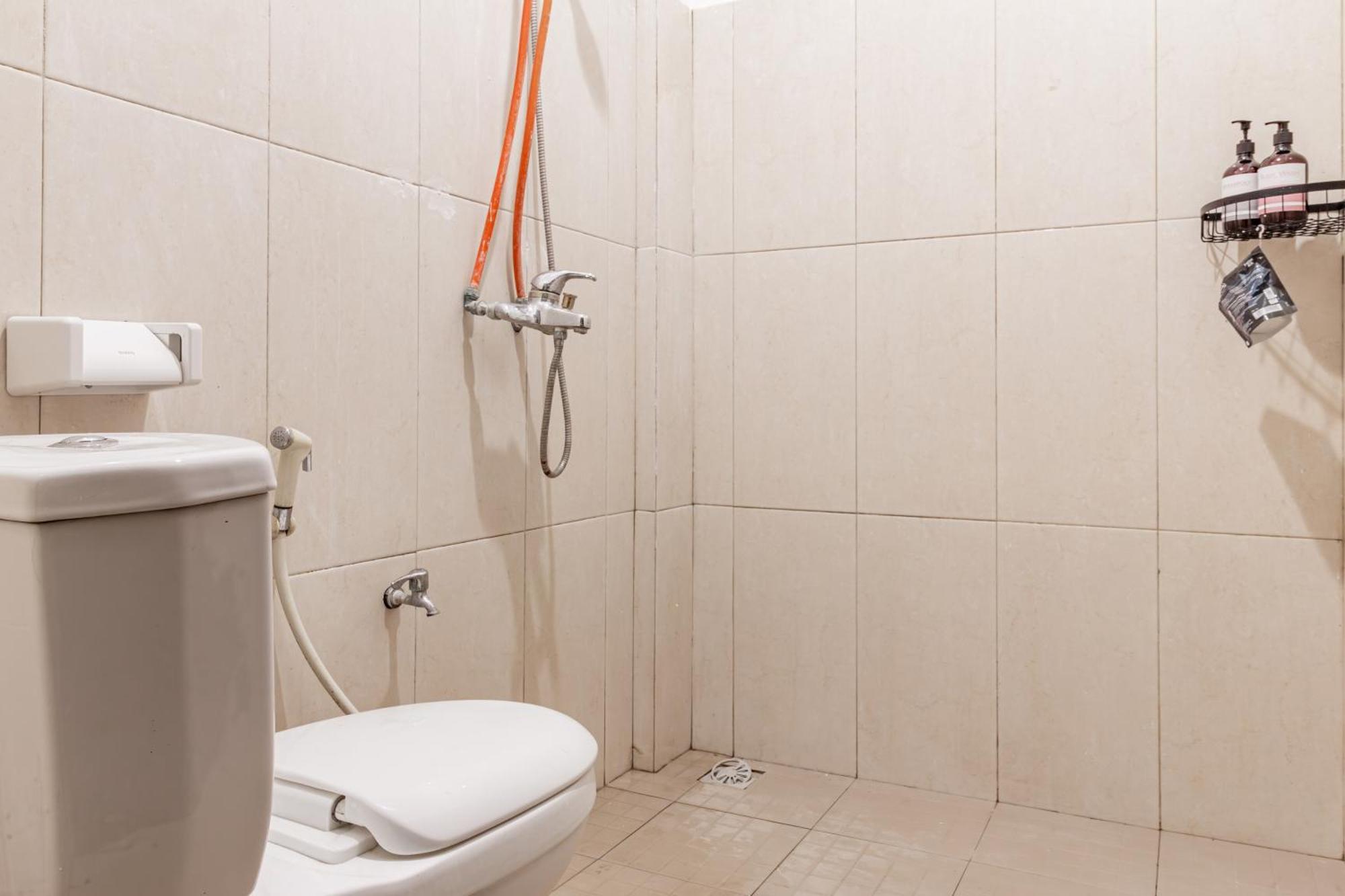 Capital O 93944 Geweka Homestay Jimbaran Екстериор снимка