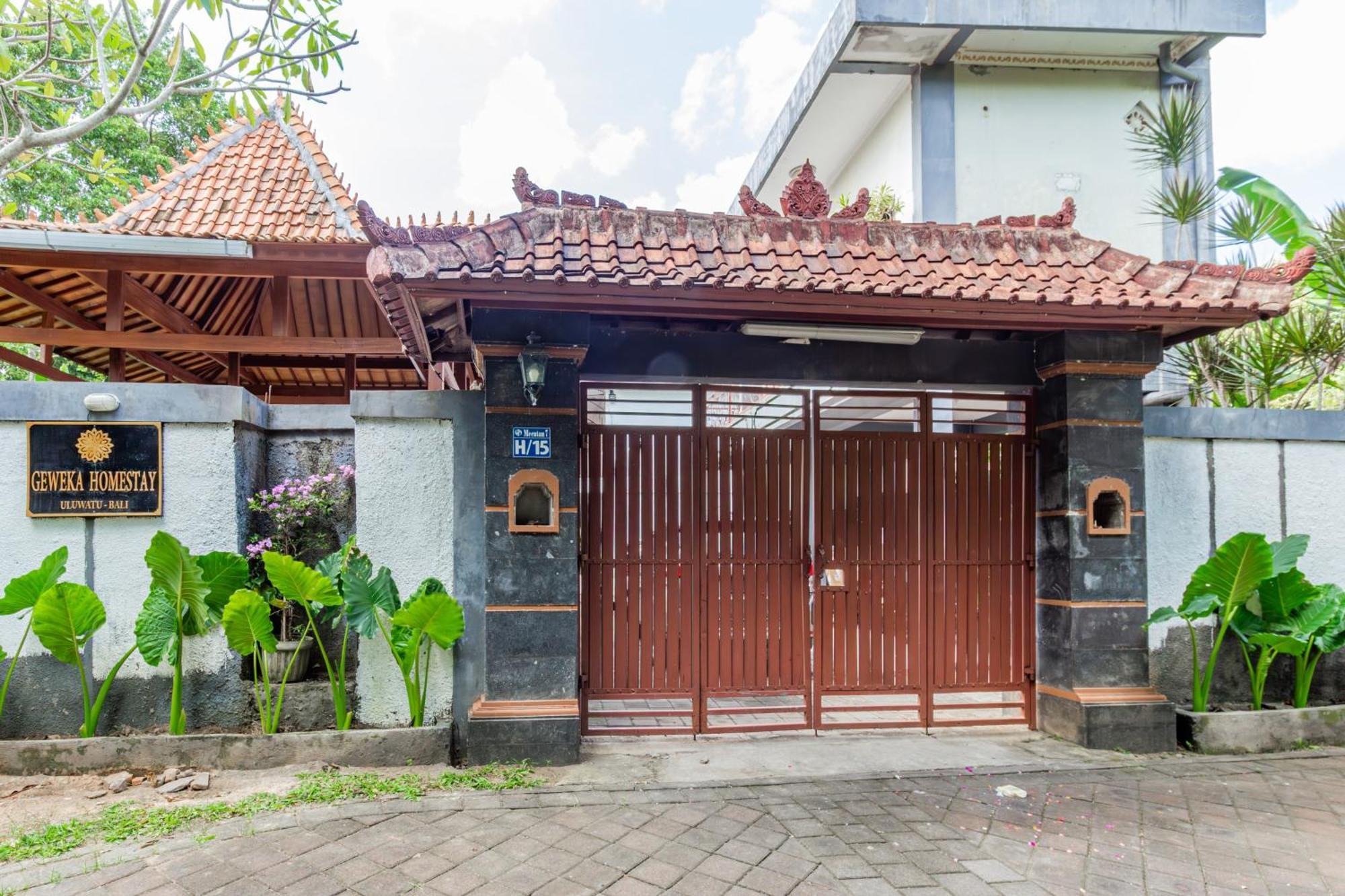 Capital O 93944 Geweka Homestay Jimbaran Екстериор снимка